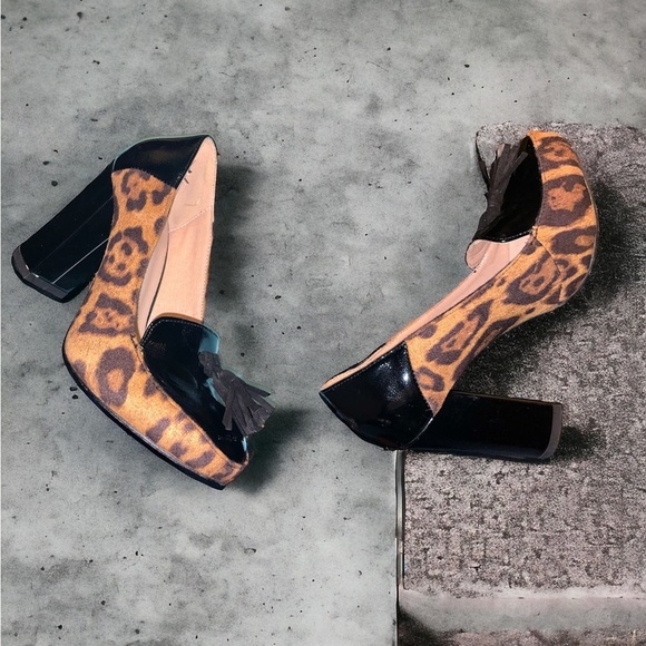 Lehoor Shoes - Size 6 animal print chunky heels Lehoor